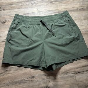 Tek Gear Men's Olive Athletic Shorts